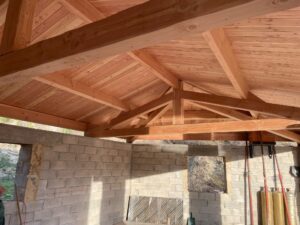 Réalisation de charpente et toiture par LT Maçonnerie Charpente à Châtillon-en-Diois